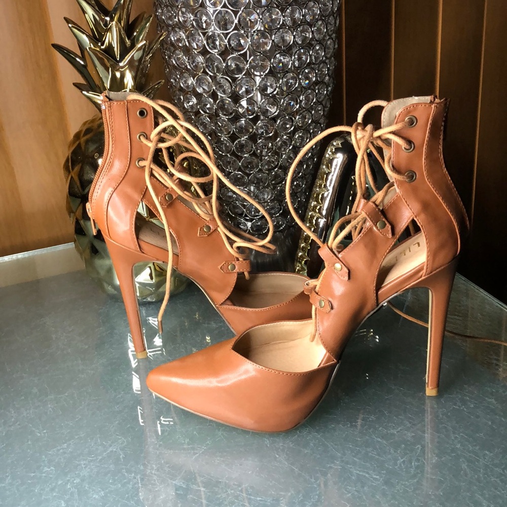 Liliana Doris-3 Heels